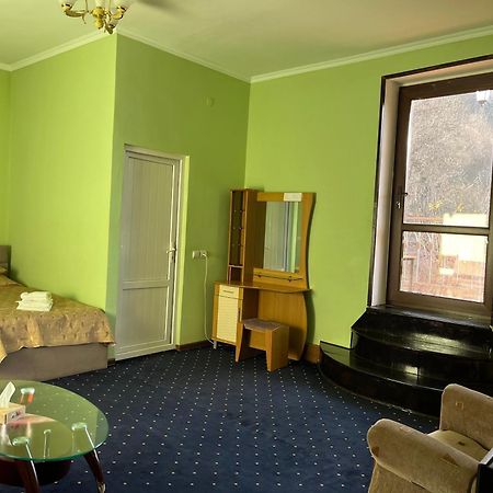 Greenwood Hotel 딜리잔 외부 사진