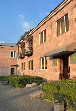 Greenwood Hotel 딜리잔 외부 사진