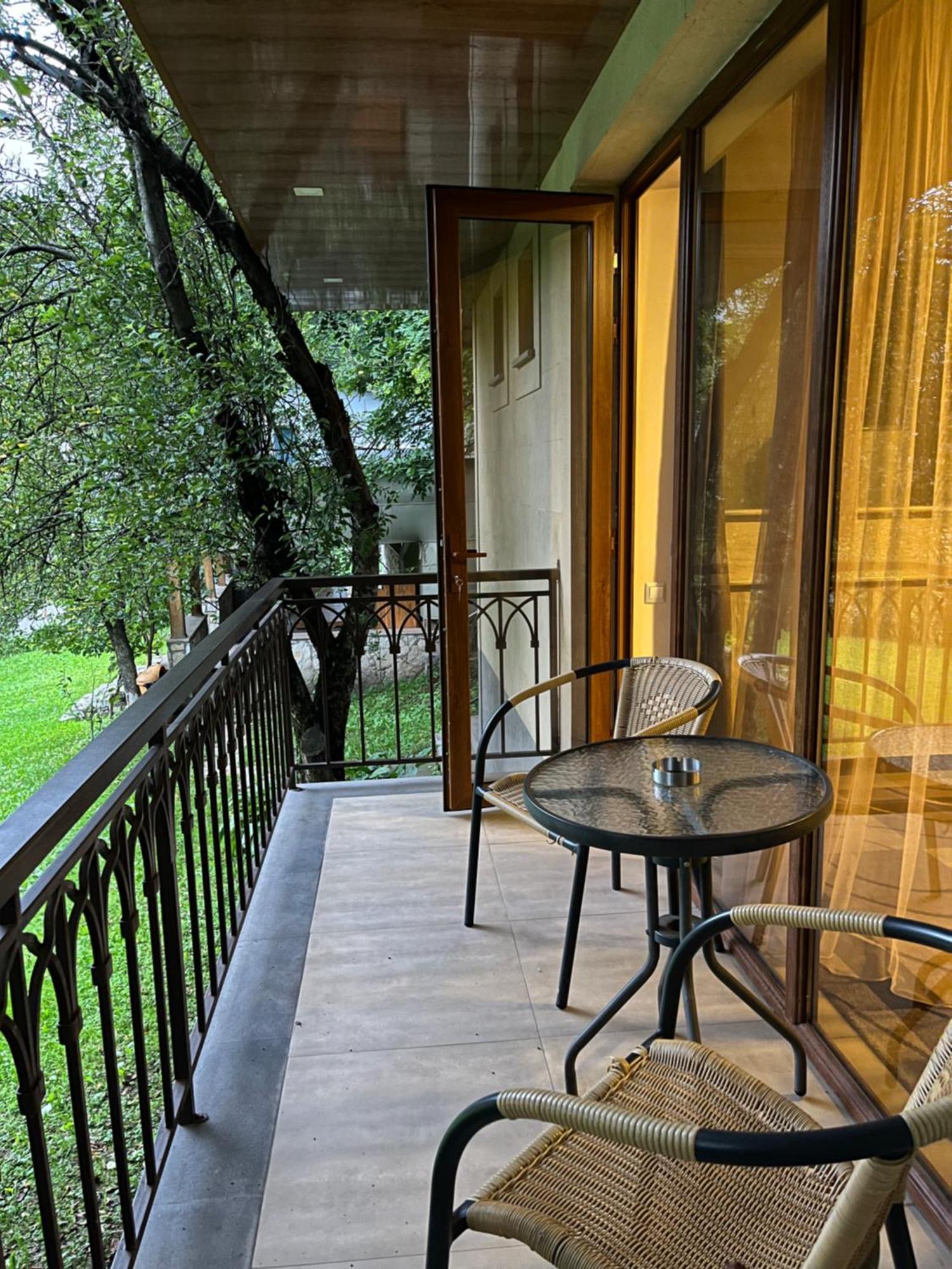 Greenwood Hotel 딜리잔 외부 사진