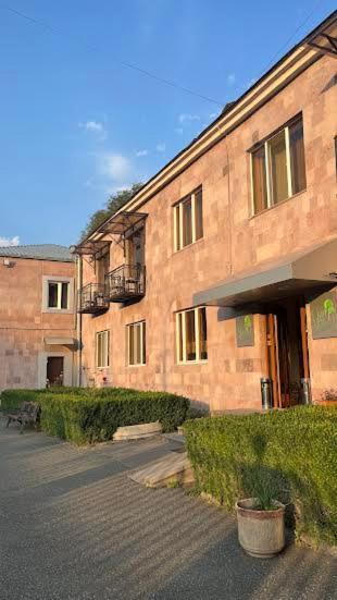 Greenwood Hotel 딜리잔 외부 사진