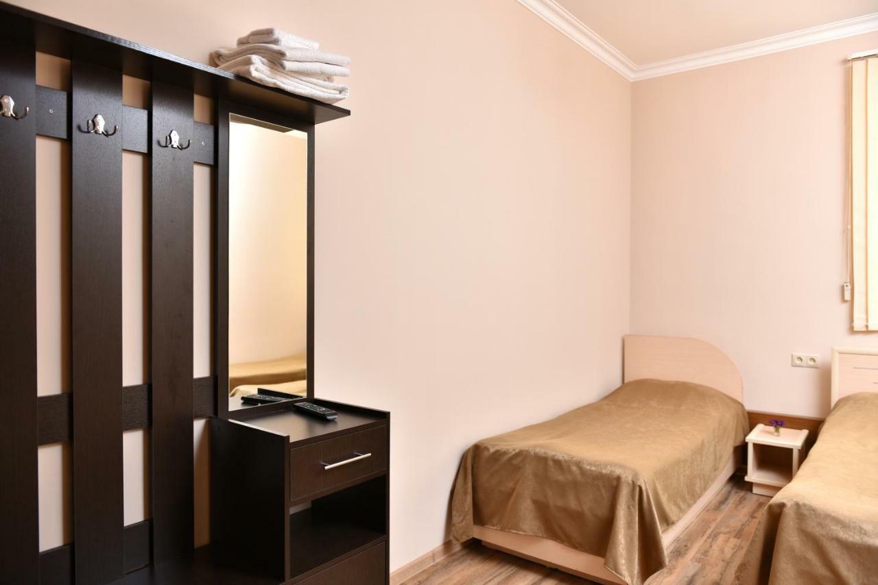 Greenwood Hotel 딜리잔 외부 사진
